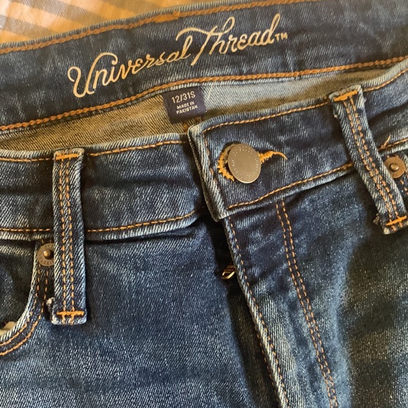 Universal Thread high rise skinny jeans - Picture 3 of 4
